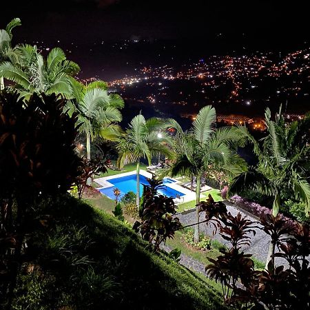 Finca Hotel Tierra Verde Girardota Exteriör bild