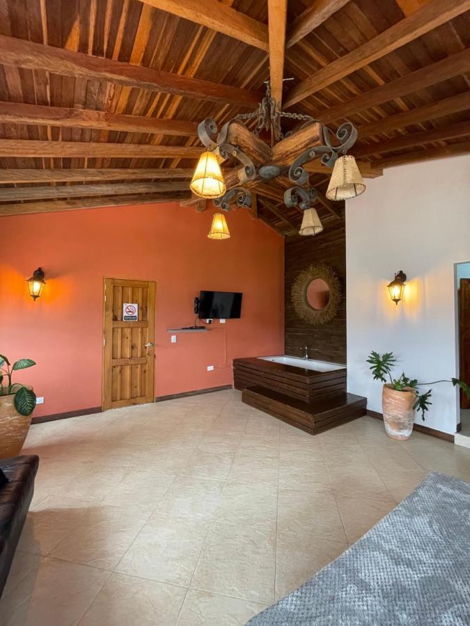 Finca Hotel Tierra Verde Girardota Exteriör bild