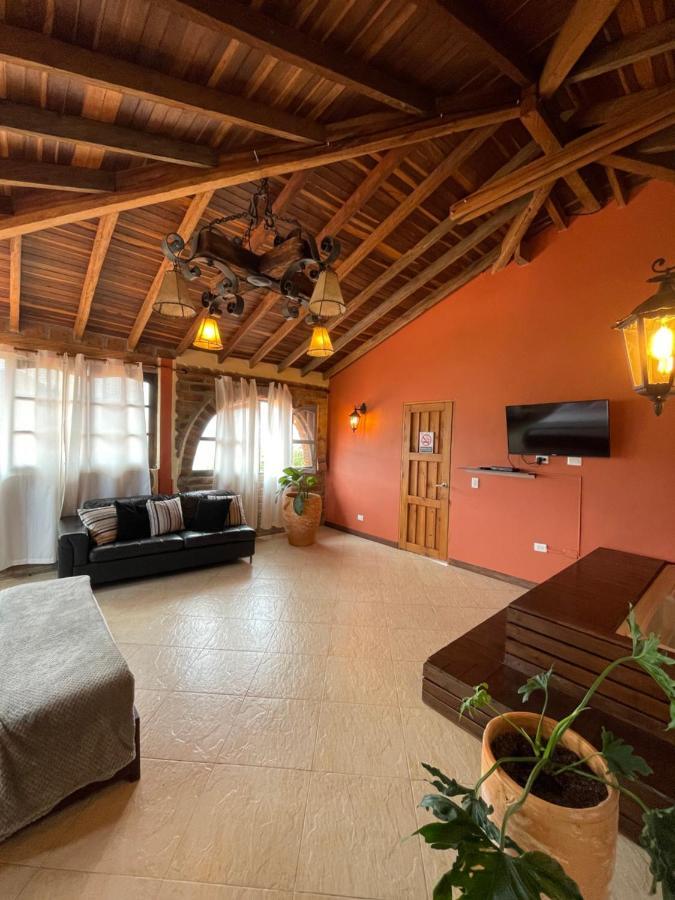 Finca Hotel Tierra Verde Girardota Exteriör bild