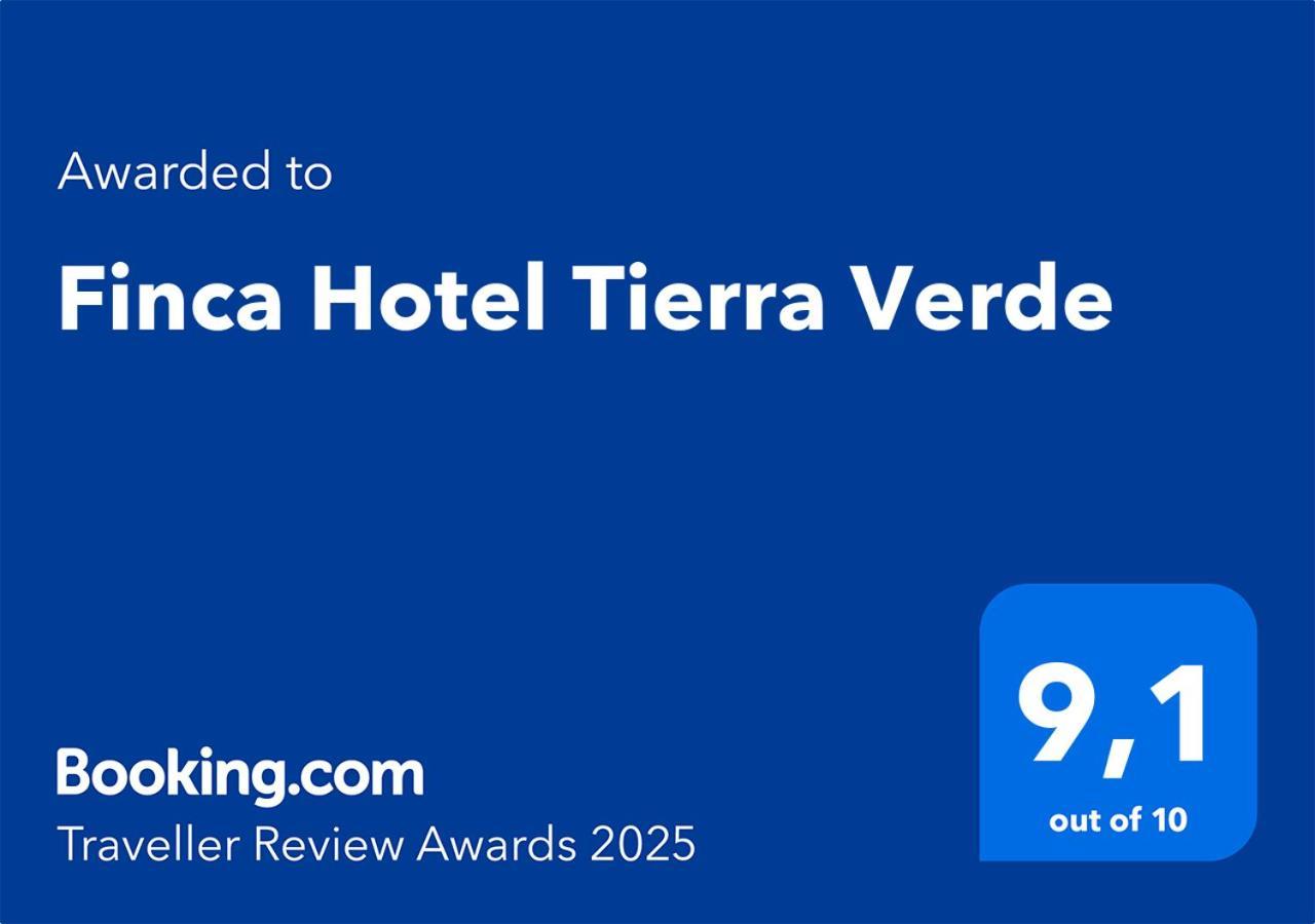 Finca Hotel Tierra Verde Girardota Exteriör bild